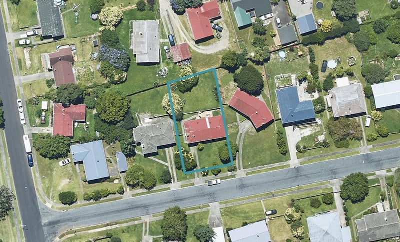 4 Dunton Drive, Welcome Bay, Tauranga - Carousel 1