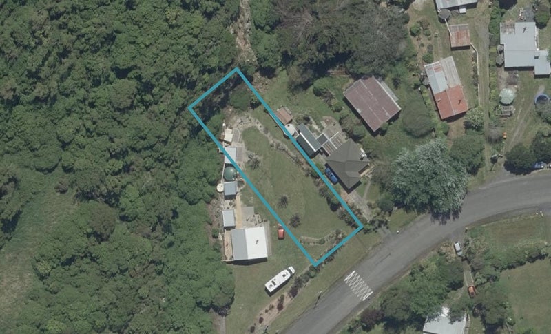 15 Mihiwaka Road, Long Beach, Port Chalmers - Carousel 1
