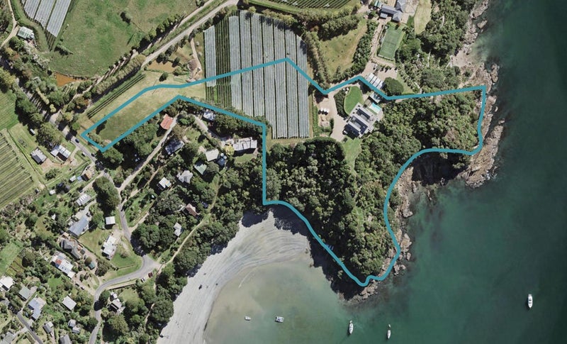 48 Korora Road, Oneroa, Waiheke Island - Carousel 1