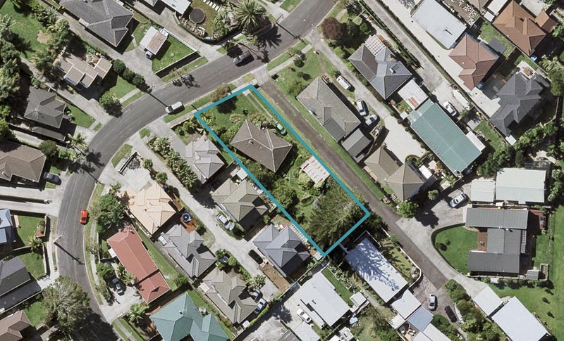 56 Millen Avenue, Pakuranga, Auckland - Carousel 1
