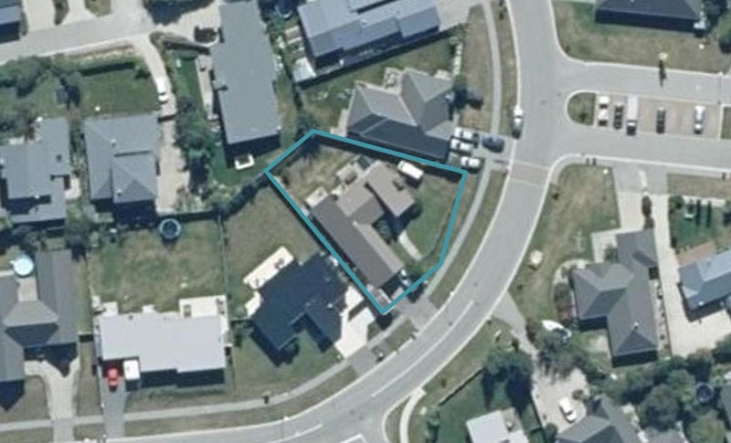 25 Hope Avenue, Lake Hayes, Queenstown - Carousel 1
