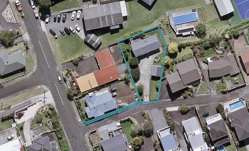 51A Calvert Road, Lynmouth, New Plymouth - Carousel 1