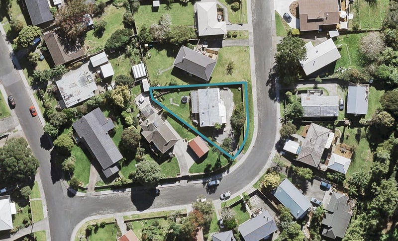 70 Kia Ora Road, Beach Haven, Auckland - Carousel 1