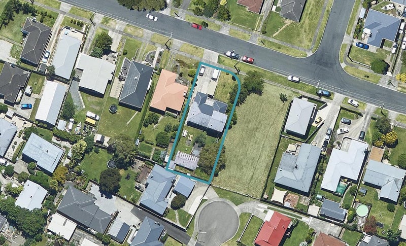30 Alverstoke Road, Parkvale, Tauranga - Carousel 1
