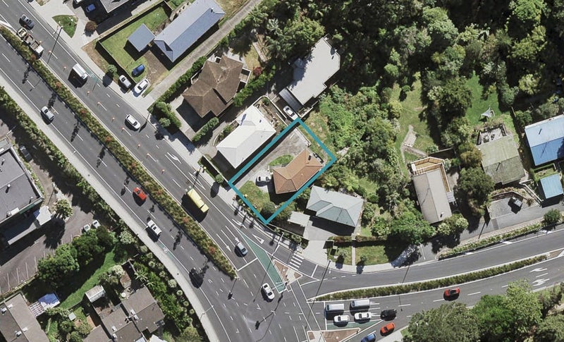 579 Glenfield Road, Totara Vale, Auckland - Carousel 1