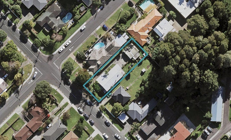 29 Hillcrest Avenue, Hillcrest, Auckland - Carousel 1