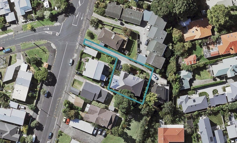 46 Vauxhall Road, Devonport, Auckland - Carousel 1