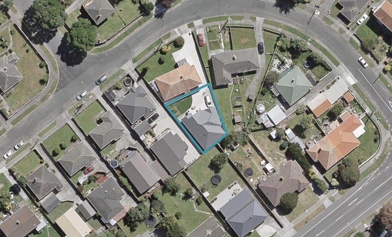 2/56 Athlone Crescent North, Avalon, Lower Hutt - Carousel 1