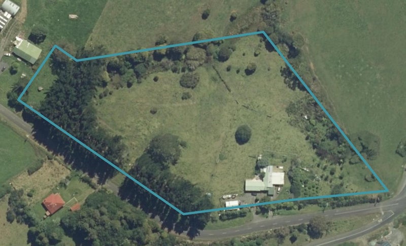 10 Renown Road, Waikokowai - Carousel 1