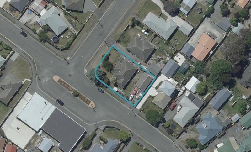 58 Vancouver Crescent, Wainoni, Christchurch - Carousel 1