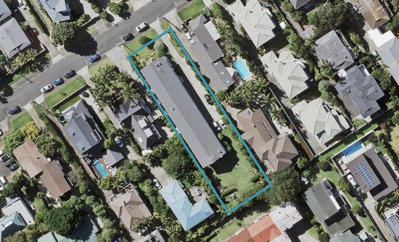 6/11 Sanders Avenue, Takapuna, Auckland - Carousel 1