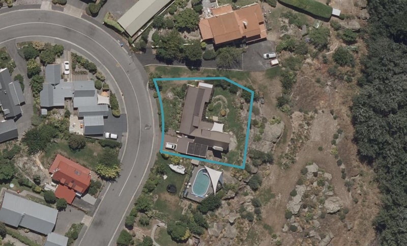 24 O'Neill Crescent, Bridge Hill, Alexandra - Carousel 1