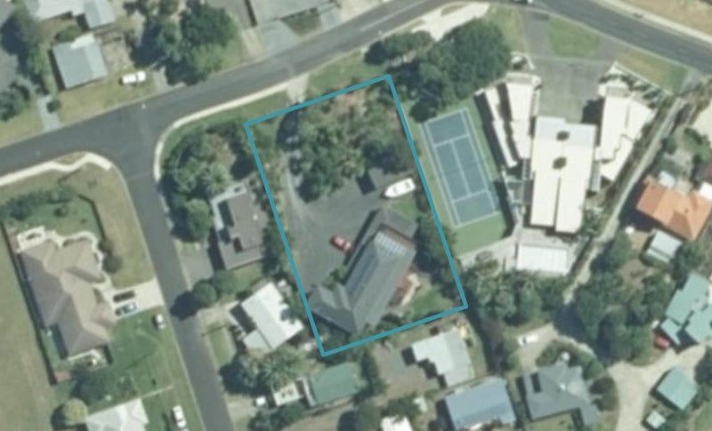 6 Nihinihi Avenue, Raglan, Raglan - Carousel 1