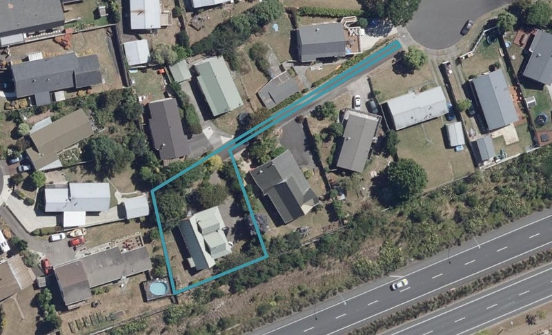 37 Matipo Crescent, Pukete, Hamilton - Carousel 1