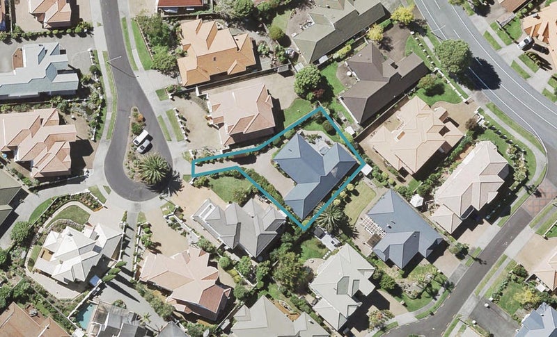 10 Renway Rise, Somerville, Manukau - Carousel 1