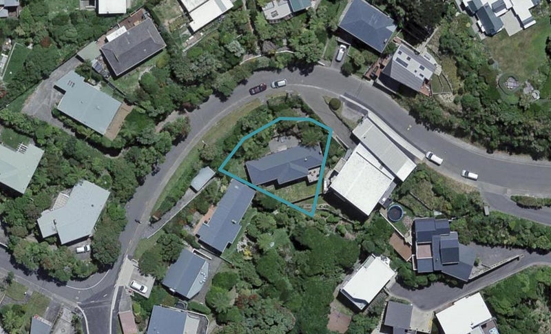 82 Madras Street, Khandallah, Wellington - Carousel 1