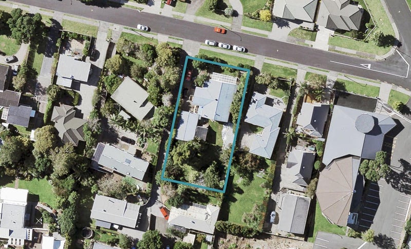 10 Baird Street, Howick, Auckland - Carousel 1