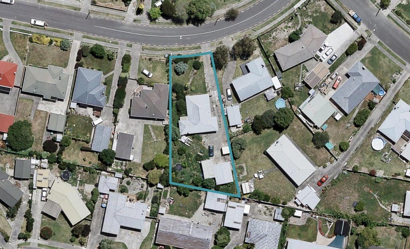 9 Alexander Avenue, Onekawa, Napier - Carousel 1
