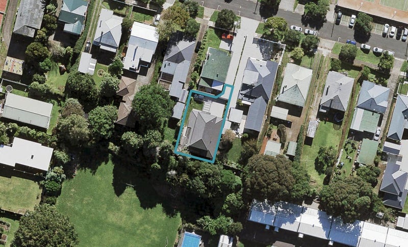 16A Grove Road, Sandringham, Auckland - Carousel 1