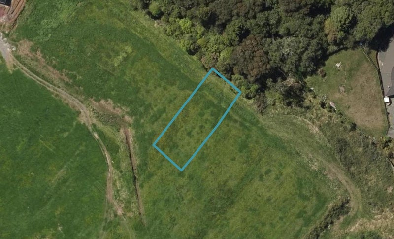13 Sycamore Drive, Kamo, Whangarei - Carousel 1