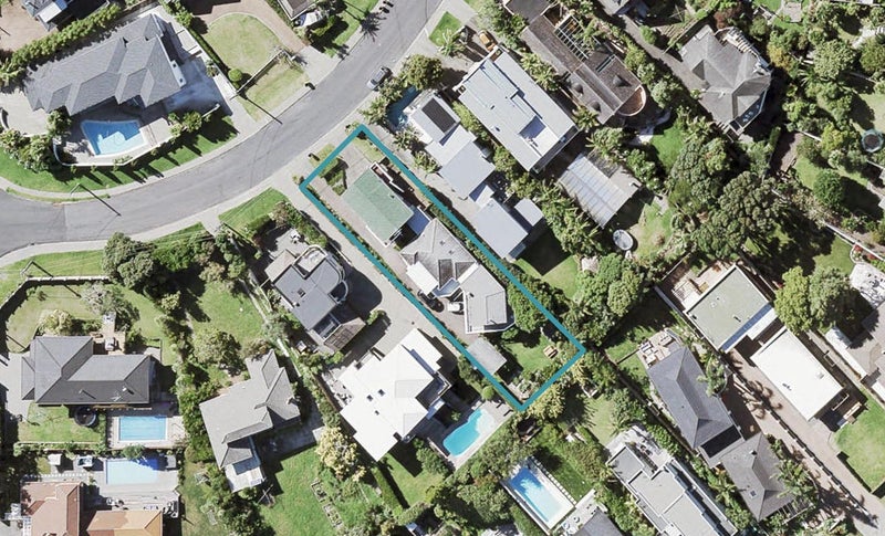 5B VAUGHAN CRES, Murrays Bay, Auckland - Carousel 1