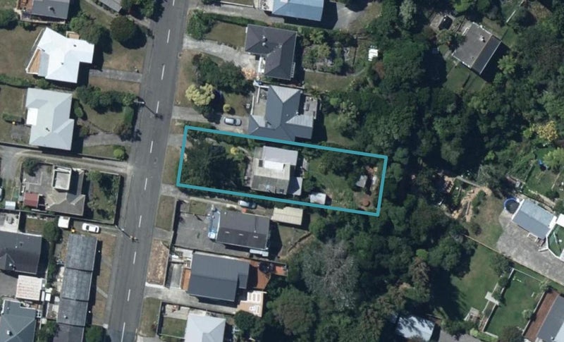 10 Herewini Street, Titahi Bay, Porirua - Carousel 1