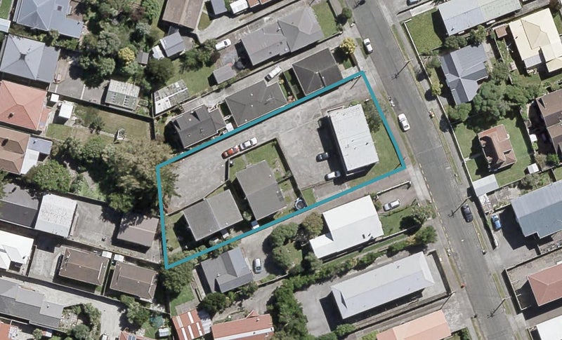 8/19 Tama Street, ALICETOWN, LOWER HUTT - Carousel 1