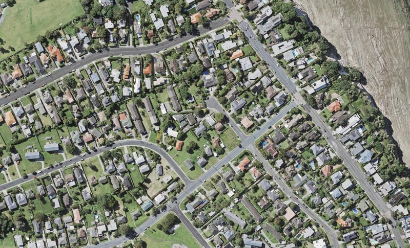 1/49 Merani Street, Belmont, Auckland - Carousel 1