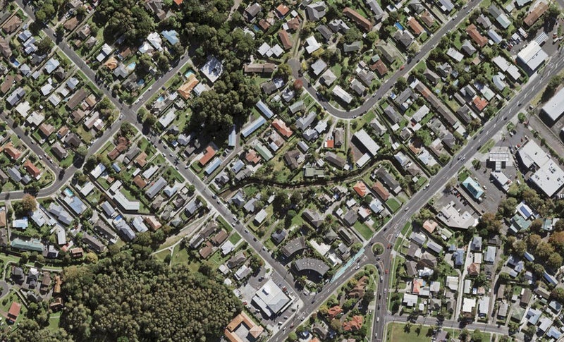 40D Evelyn Place, Hillcrest, Auckland - Carousel 1