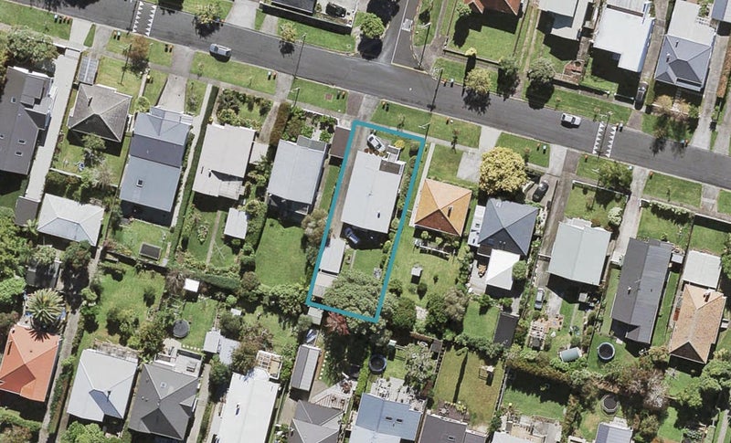 29 Cambourne Road, Sandringham, Auckland - Carousel 1