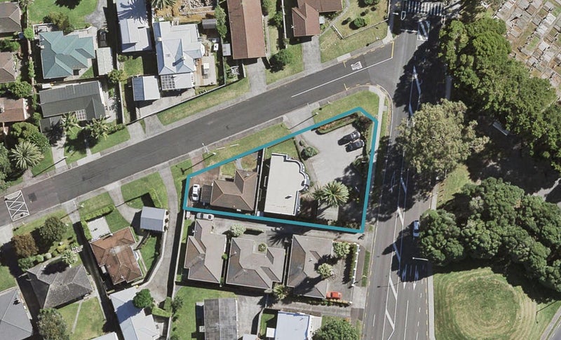 2/355 Great South Road, Opaheke, Papakura - Carousel 1
