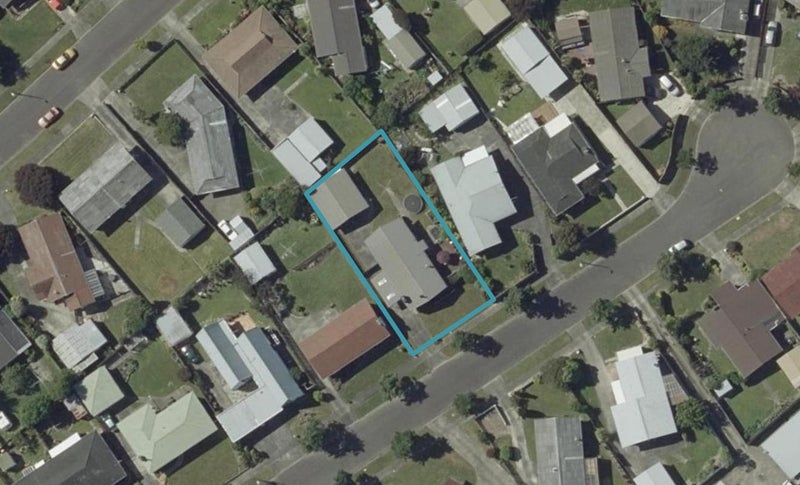 15 Palliser Place, Milson, Palmerston North - Carousel 1