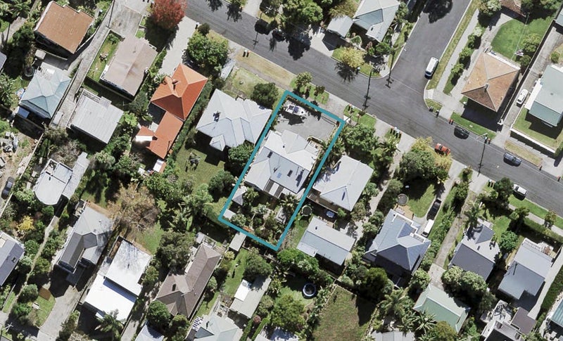 26 Bannerman Road, Morningside, Auckland - Carousel 1