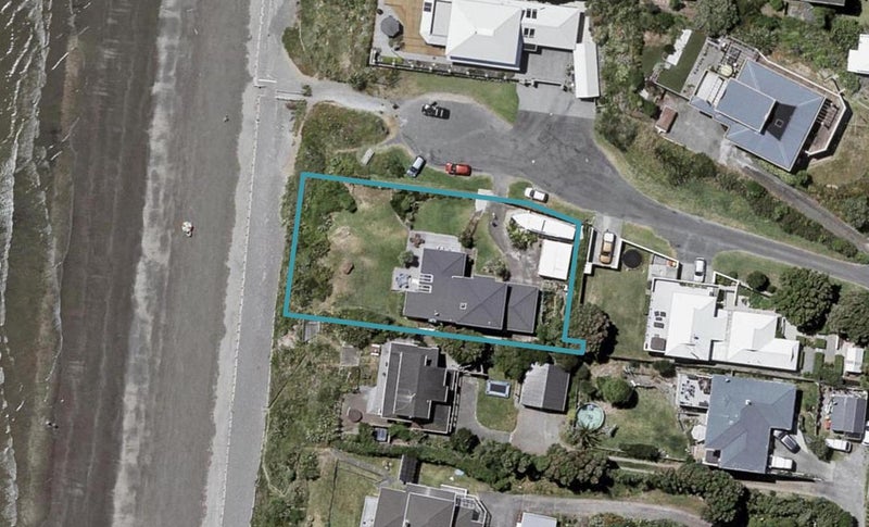 3 Takitimu Road, Raumati Beach, Paraparaumu - Carousel 1