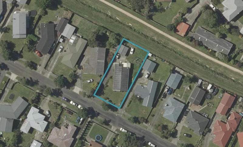 27 Abraham Crescent, Milson, Palmerston North - Carousel 1