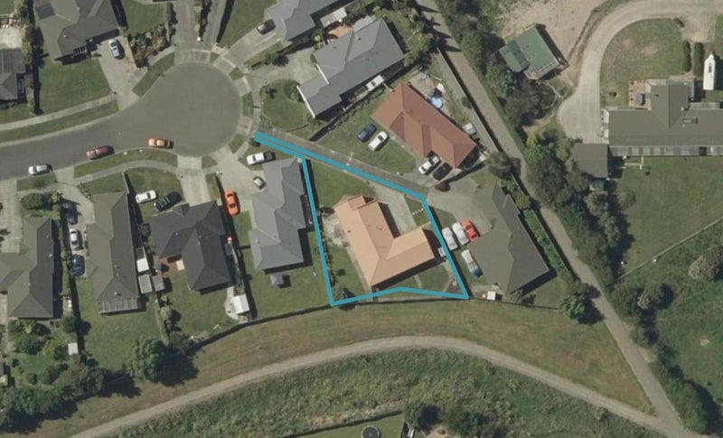 24 Aspen Way, Kelvin Grove, Palmerston North - Carousel 1