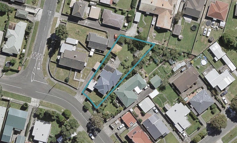 8 Stellin Street, Boulcott, Lower Hutt - Carousel 1