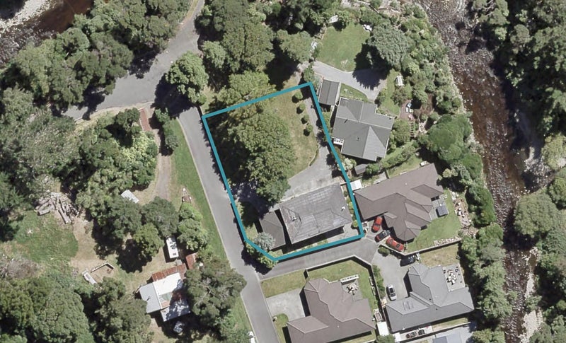 26 Beechwood Lane, Te Marua, Upper Hutt - Carousel 1