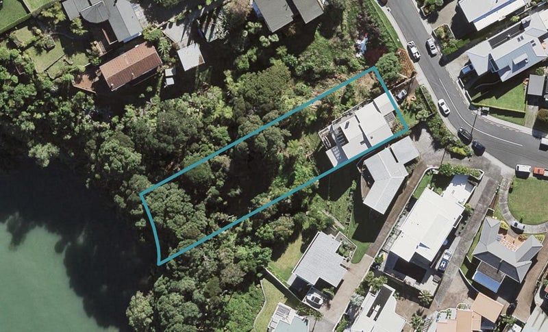 32 Tizard Road, Birkenhead, Auckland - Carousel 1