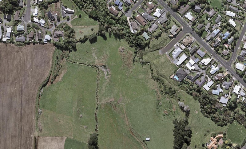 10 Cunningham Lane, Kaitake, New Plymouth - Carousel 1