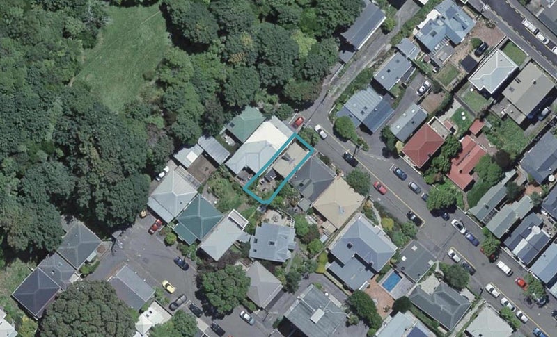 17 St Mary Street, Thorndon, Wellington - Carousel 1