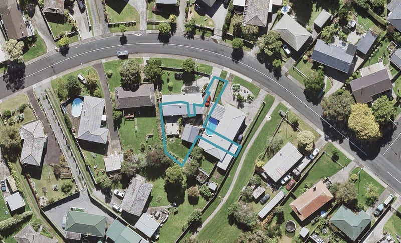 39D Felgrove Street, Glendene, Auckland - Carousel 1