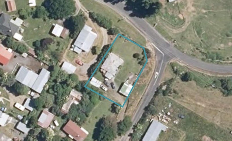 5 Hengist Street, Norsewood - Carousel 1