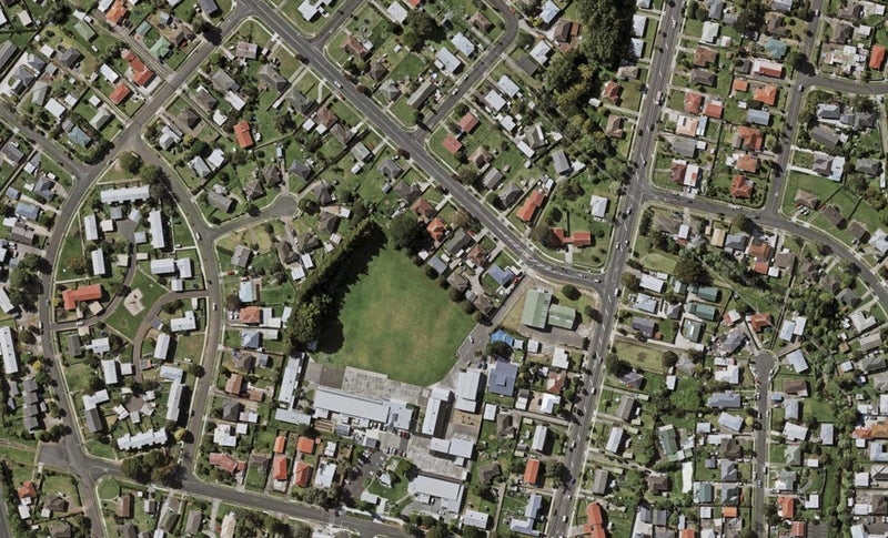 323A Bairds Road, Ōtara, Auckland - Carousel 1