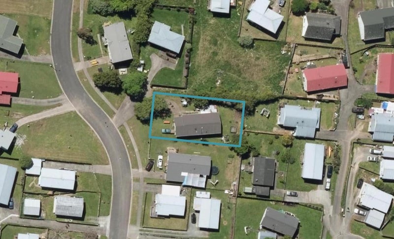 14 Hedley Place, Raumanga, Whangarei - Carousel 1