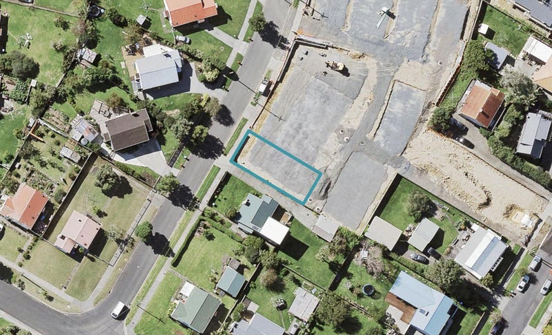 26B Lyndhurst Street, Wai o Taiki Bay, Auckland - Carousel 1