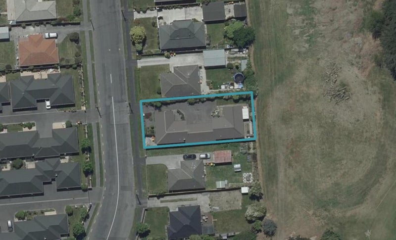 2/66 Joy Street, Shirley, Christchurch - Carousel 1