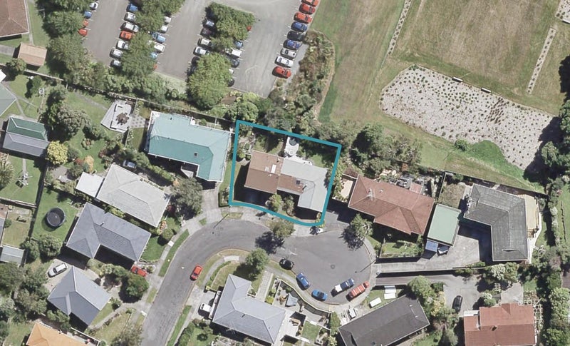 6 St Francis Grove, Waterloo, Lower Hutt - Carousel 1