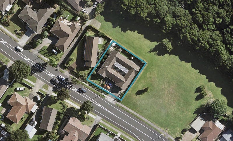 118 Everglade Drive, Totara Heights, Auckland - Carousel 1