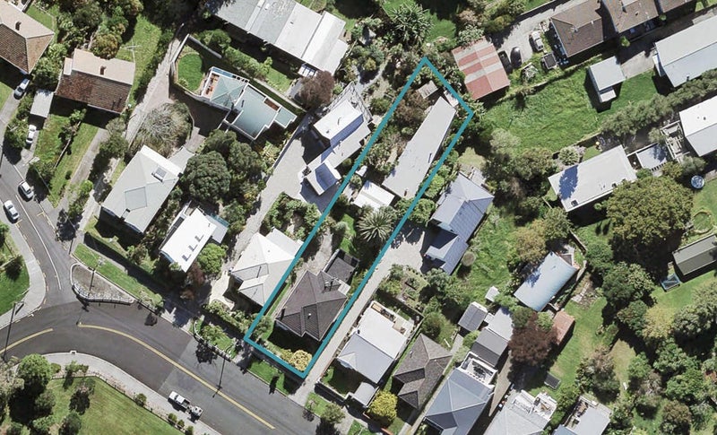 2/97 Old Mill Road, Westmere, Auckland - Carousel 1